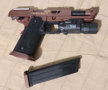 Bild 3 für Pistole Hi-Capa 5.1 Viper TTi Vollmetall GBB Modell Sand Viper silence Viper