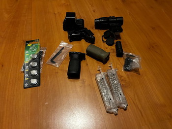 Image 5 pour G&G CM16 Wild Hog 9 inch M4 + M9 + Nuprol Koffer + Accessoires - Zeer Complete Airsoft Set