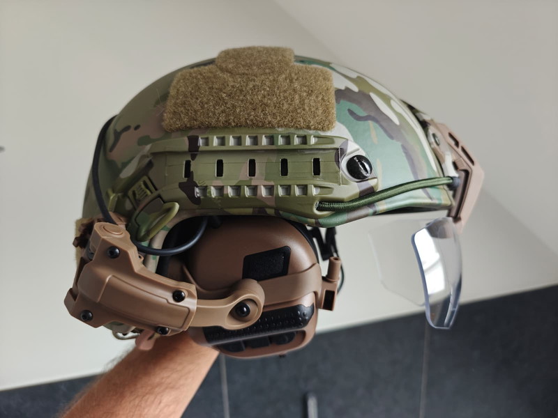 Imagen 1 de REAL BULLET PROOF HELMET (CLASS III)