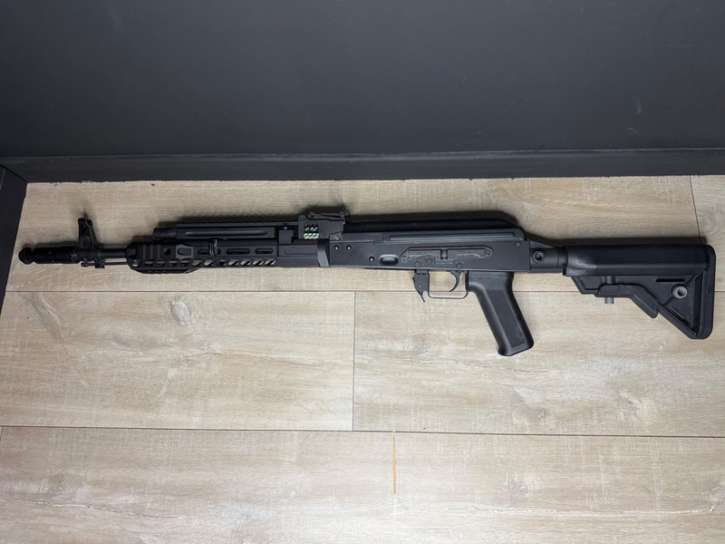 Image 1 pour Specna Arms J06 EDGE carbine (met lipo)