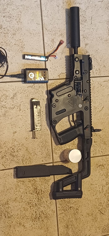 Image 2 for Krytac Kriss Vector SMG Rifle