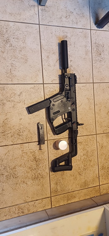 Image 3 for Krytac Kriss Vector SMG Rifle