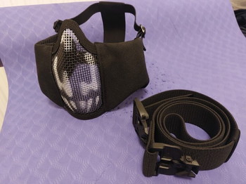 Bild 4 für Pack complet Airsoft TR4 18 Light avec accessoires
