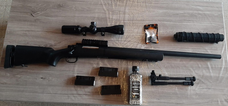 Afbeelding 1 van Cyma sniper met heel wat extra's