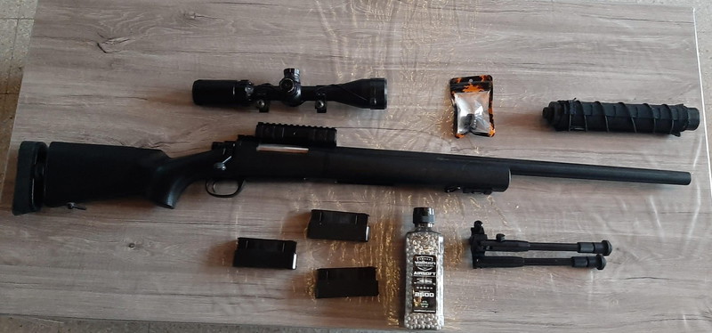 Afbeelding 1 van Cyma sniper met heel wat extra's