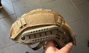 Bild für Helm met Multicam Cover