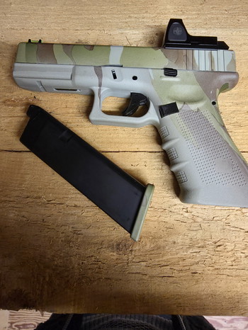 Afbeelding 2 van Raven glock 17 replica