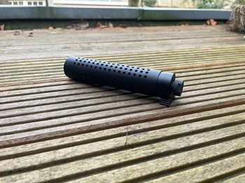 Imagen 2 de Pirate Arms KAC QD Silencer 175mm - Zwart