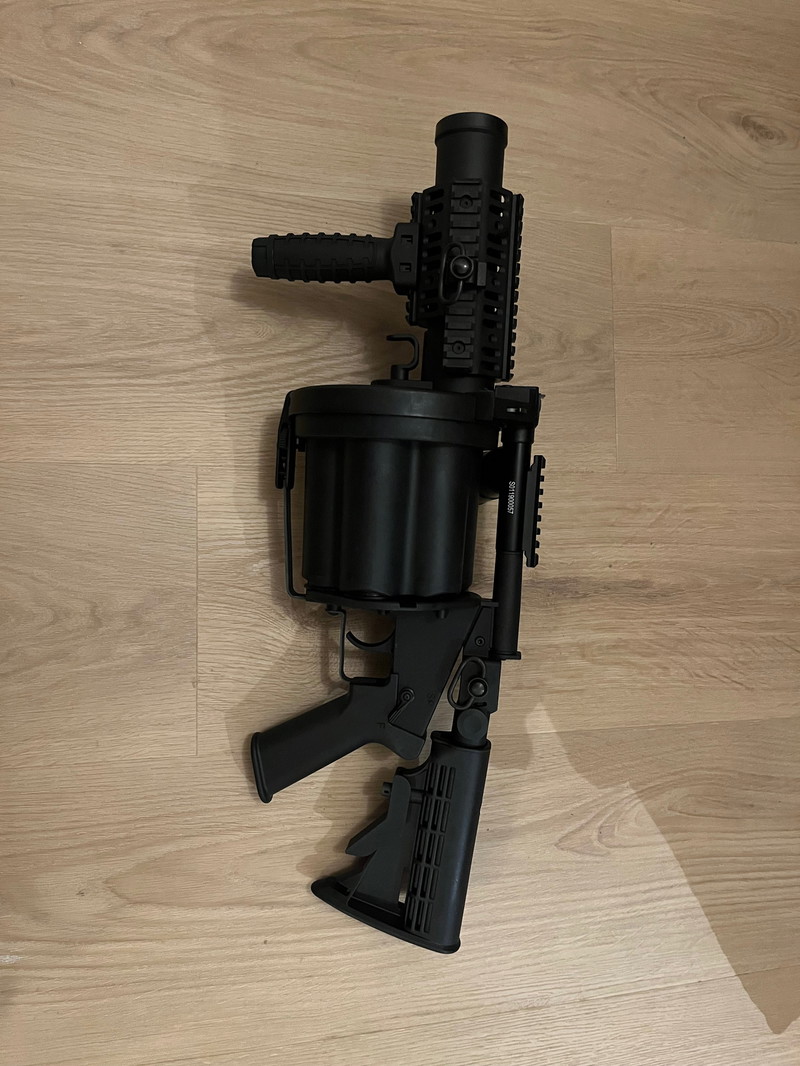 Afbeelding 1 van ICS Grenade launcher met 6 Shells