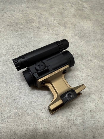 Imagen 3 de Aimpoint CompM5 with Mount.