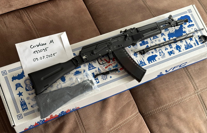 Imagen 1 de Custom VFC AK105 GBBR (UNIQUE)