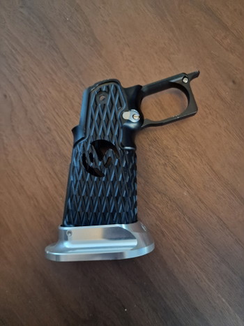 Image 3 for Hi capa aluminium grip