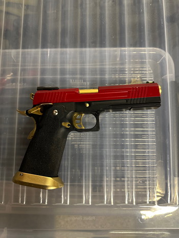 Image 2 for Hi capa split AW Custom Gold & Red