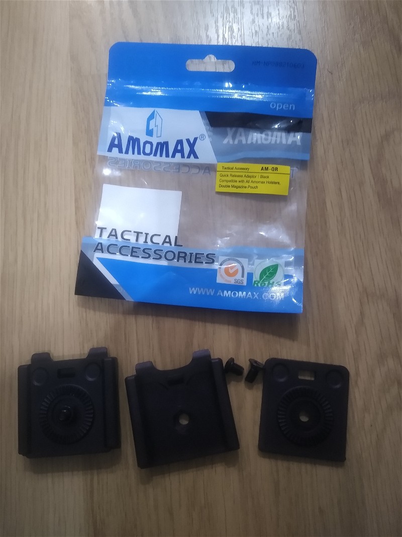Afbeelding 1 van Amomax Quick Release Adapter voor holsters (met extra reserve onderdelen)
