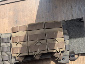 Bild 4 für Invader Gear Tac Vest met Side insert en Pouches