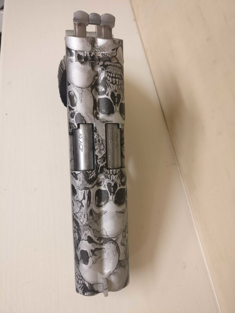 Bild 1 für Armorer Works Custom Skull Double Barrel 1911.