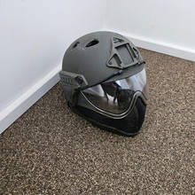 Afbeelding van WARQ helm olive green