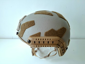 Afbeelding 2 van ballistische IIIA Aramide fast helm