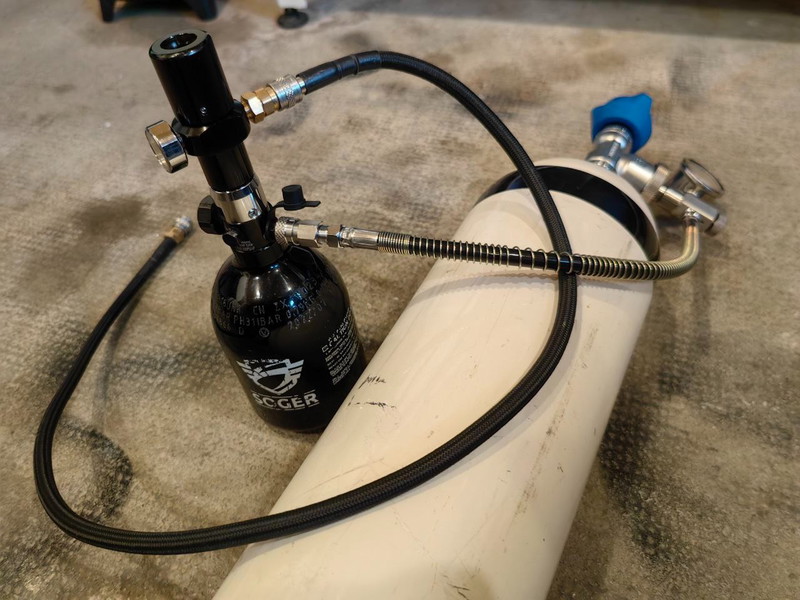 Image 1 pour Bouteille HPA + Ligne US + Régulateur + Bouteille de plongé avec raccord HPA