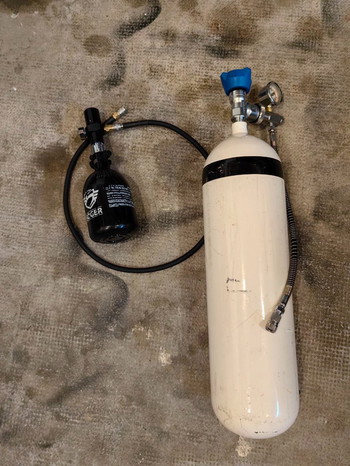 Image 4 pour Bouteille HPA + Ligne US + Régulateur + Bouteille de plongé avec raccord HPA