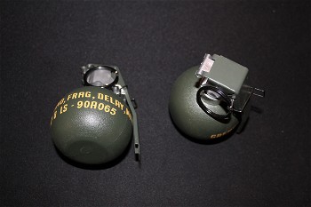 Image 2 for 2x Dummy m67 frag granaten met opslagruimte voor ongeveer 600 bb's elk