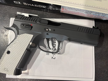 Afbeelding 3 van CZ shadow 2 CLPD custom