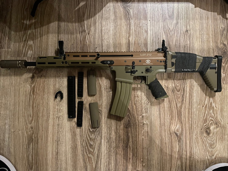 Image 1 pour Scar-l met PTS rail