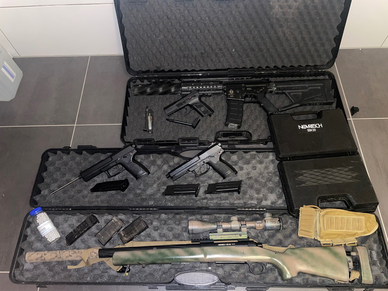 Bild 1 für Airsoft collection - Novritsch SSG24 , CZ75 P-07 , SSX23 , ICS Airsoft M4 , AW Custom HICAPA, Tokyo Marui Beretta M9 and more..!