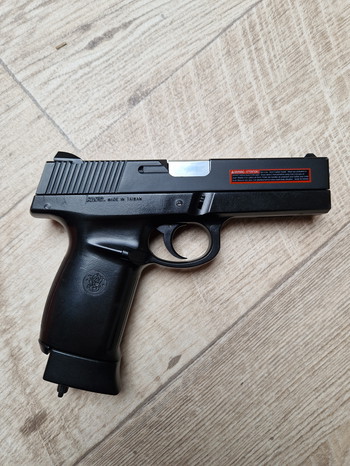 Bild 2 für KWC - S&W pistool Model SW40F - GBB