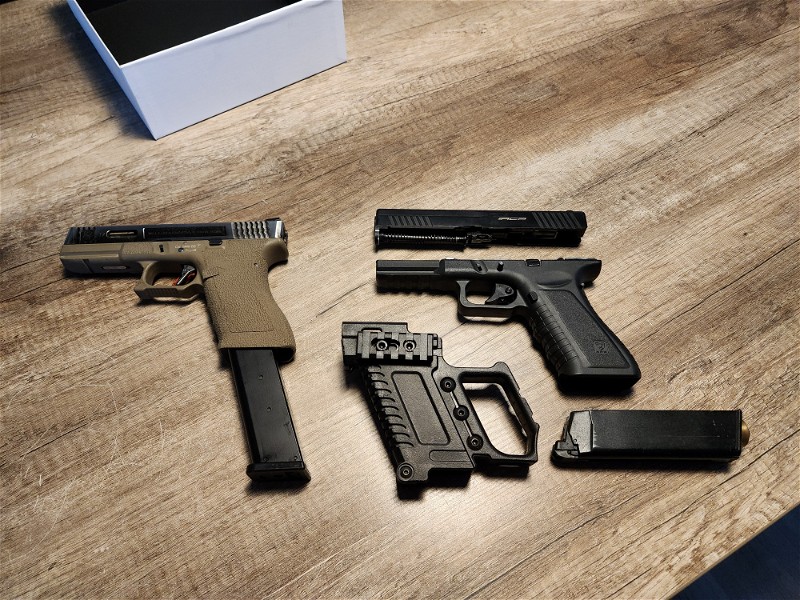 Image 1 for WE Glock 17 WET edition. + APS Acp Co2 Glock