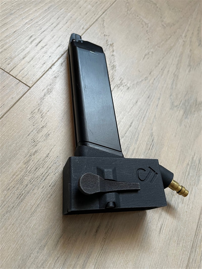 Image 1 for CT innovation glock m4 adapter