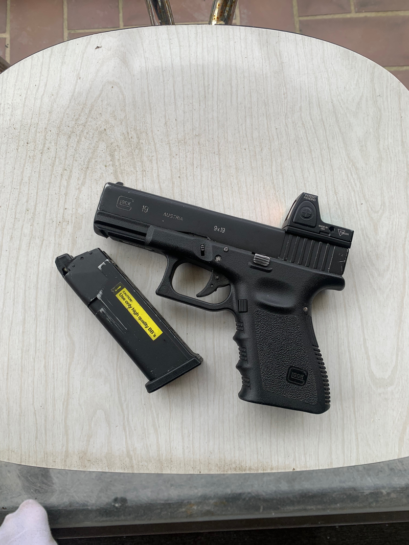 Image 1 pour Umarex glock 19 gen 4