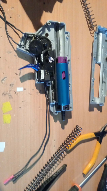 Afbeelding 2 van M4 G&G, brusheless,titan 13.1 etc