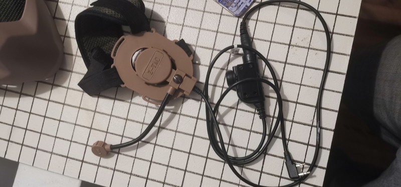 Image 1 for Z tactical headset with ptt new
