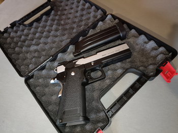 Afbeelding 2 van Nieuwe Umarex Hi-Capa 4.3 full metal