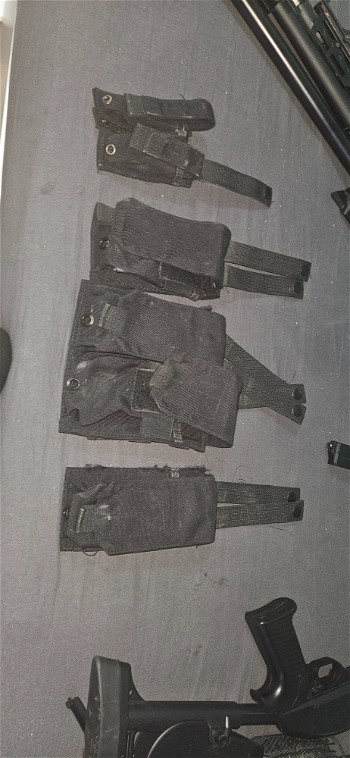 Image 2 for Pouches m4