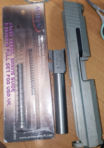 Afbeelding 10 van Couillasse usp 45 HK et action army le guide