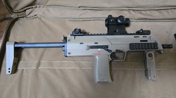 Bild 2 für Tokyo Marui MP7 incl. 3 magazijnen