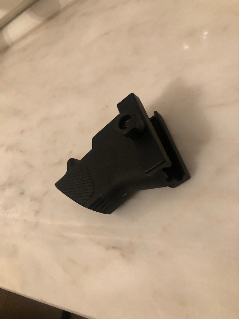 Image 1 for Ak style foregrip