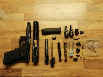 Imagen 4 de Umarex G17 + upgrades + parts