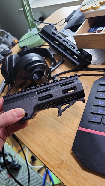 Imagen 6 de 3D printed handguard with outbarrel printed inside of it