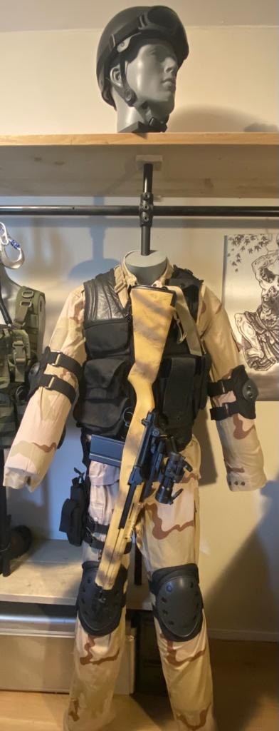 Afbeelding 1 van M14 and uniform  Inspired by Black Hawk Down