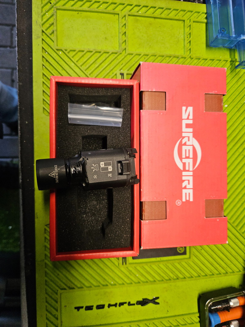 Afbeelding 1 van Surefire lamp