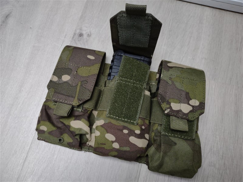 Image 1 for M4 mag pouch multicam tropic (NIEUW)
