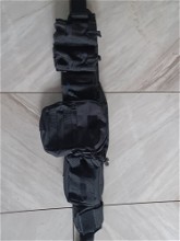 Afbeelding van Tactical belt met pouches zwart