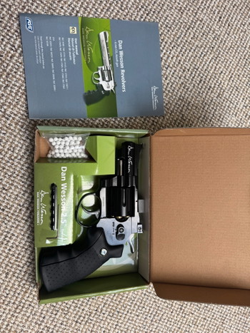 Afbeelding 2 van Zeer nette revolver