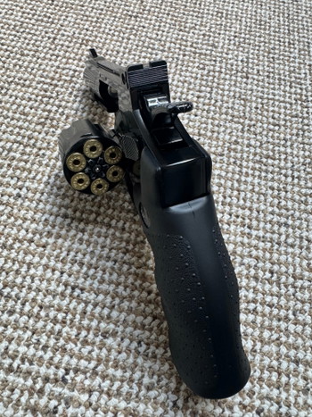 Afbeelding 3 van Zeer nette revolver