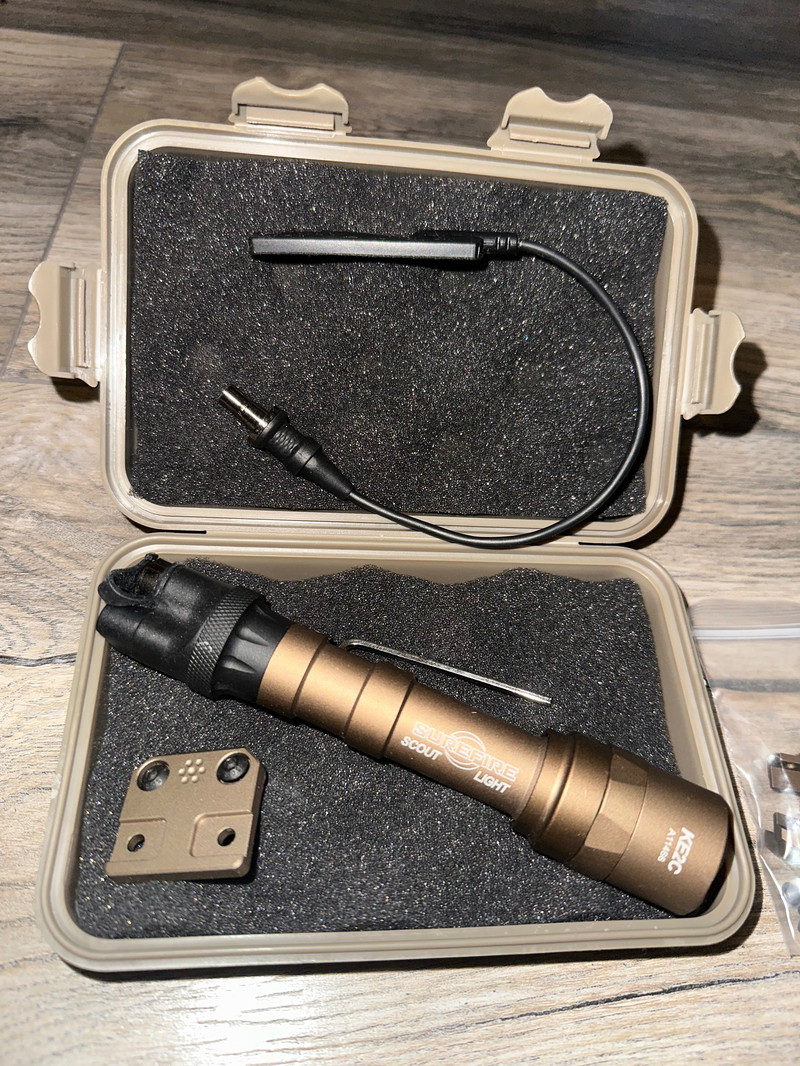 Afbeelding 1 van Wadsn SF m600u mit Mlock mount
