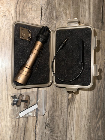 Afbeelding 2 van Wadsn SF m600u mit Mlock mount