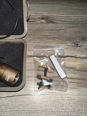 Afbeelding 3 van Wadsn SF m600u mit Mlock mount